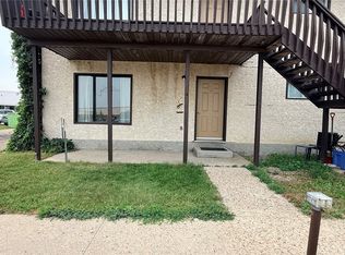 412 Heritage Dr #A, Estevan, SK S4A2N3