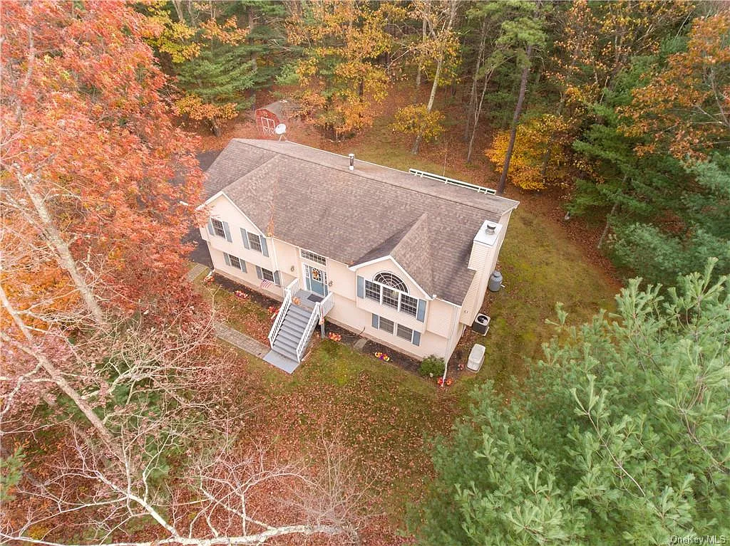 434 Walker Valley Rd photo 1
