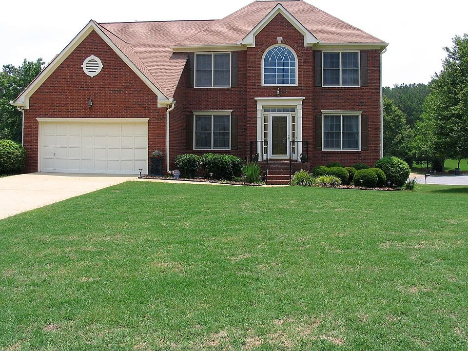 1st image of 3139 Swallow Dr NE
