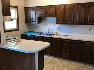 2330 Vogel Rd, Evansville, IN 47711