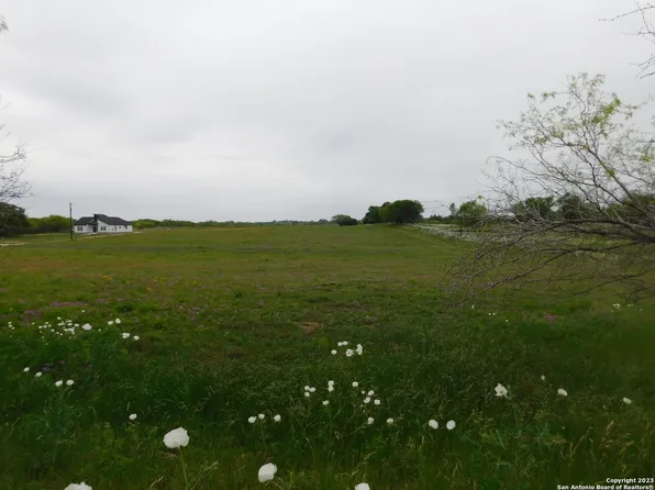6438 Cooksey LOT 3, Adkins, TX 78101
