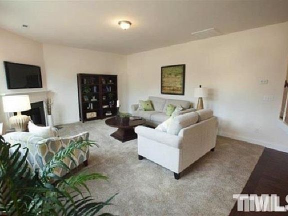 5th image of 1824 Iron Mill Dr