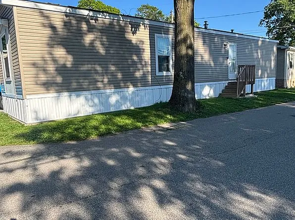 108 Westwoods, Amherst, OH 44001