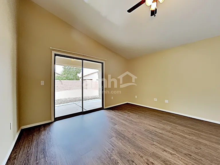 4133 E Lushfield Dr — Photo 7