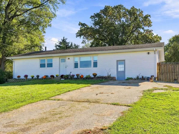 N1180 S Lake Shore DRIVE, Genoa City, WI 53128