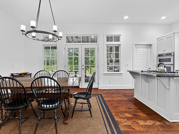 13th image of this home