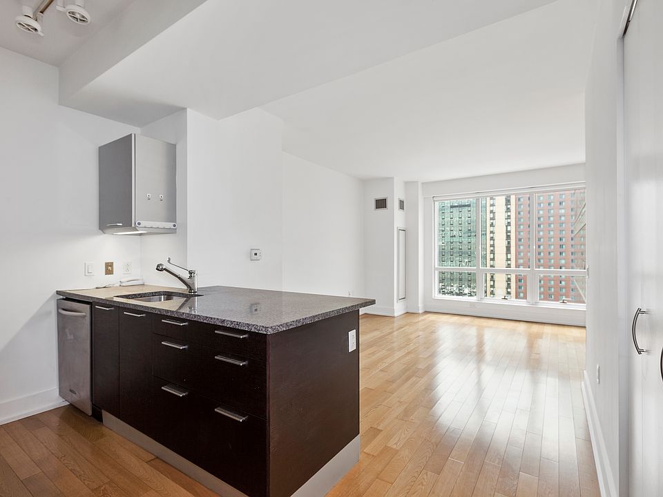 1st image of 350 W 42nd St APT 19H