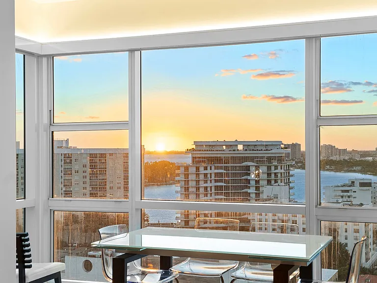 6801 Collins Ave #Penthouse 01 — Photo 19