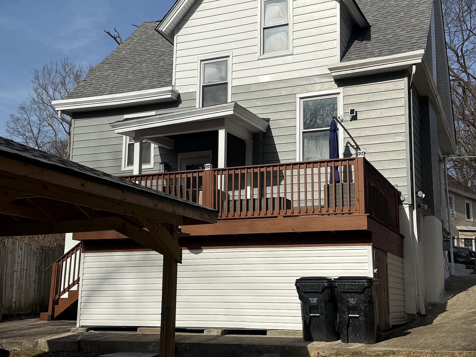 4 bed, 2700 sqft, $3,500 — Photo 2
