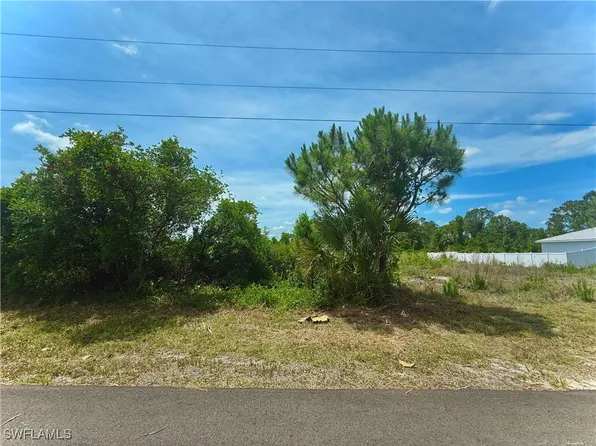 3303 65th St W, Lehigh Acres, FL 33971