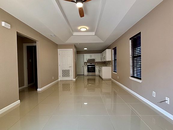 5th image of 1202 Bryce Dr #1