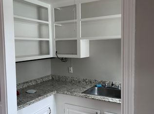 581 Forest Ave APT 1B, Portland, ME 04101