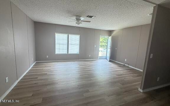 2nd image of 5861 Pringle Rd