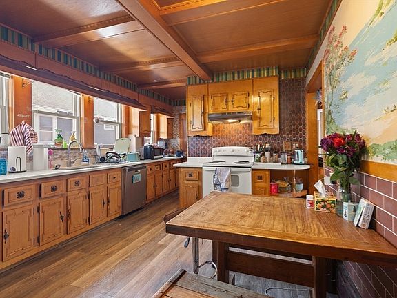 5th image of 25-27 Upland Rd