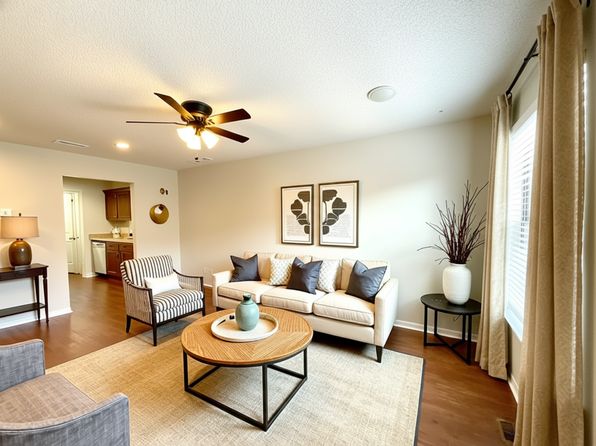 4545 Hoeneke St APT 303