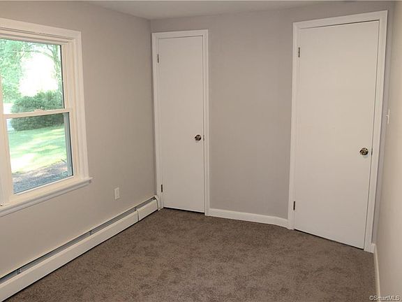 4th image of 724 Brewer St