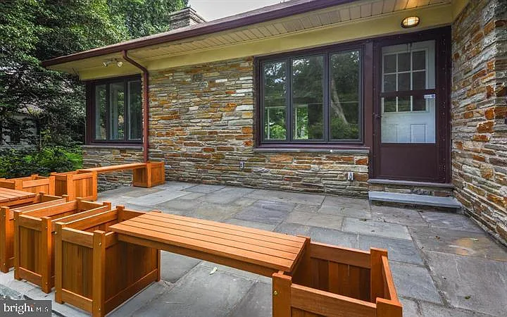8104 Heacock Ln — Photo 21
