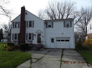 4592 Kennison Pkwy, Hamburg, NY 14075