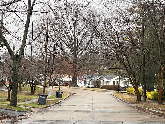 5th image of 1573 Greenfield Ave