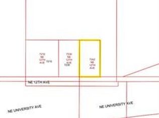 7242 NE 12th Ave, Pleasant Hill, IA 50327