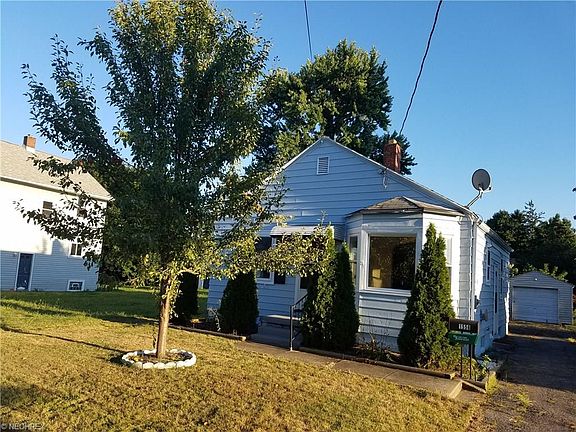 2nd image of 1556 Canadian Ave