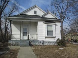 215 E Prairie St, Franklin, IL 62638