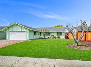 8701 Lancaster Dr, Rohnert Park, CA 94928