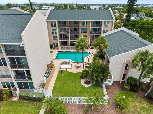 845 BENJAMIN FRANKLIN DRIVE #101, SARASOTA, FL 34236
