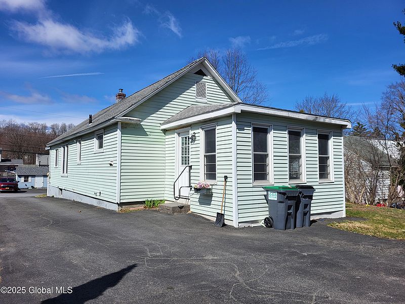 4th image of 24 Otsego Avenue