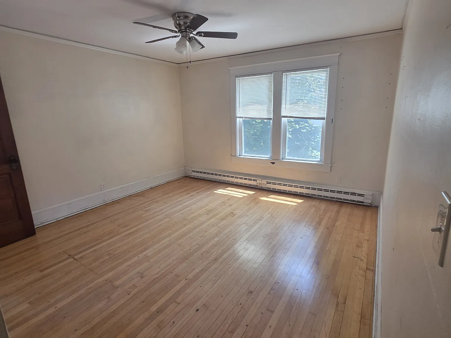 Studio, 600 sqft, $850 — Photo 4