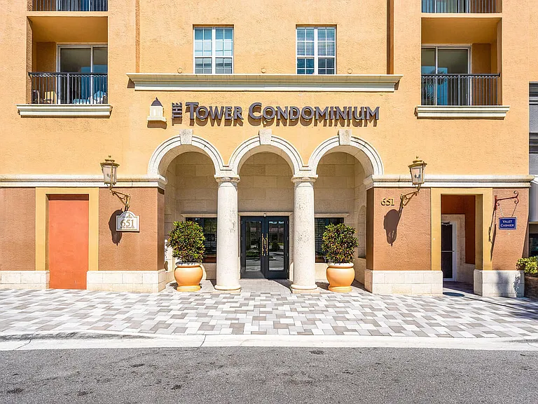 651 Okeechobee Blvd #1104 — Photo 1