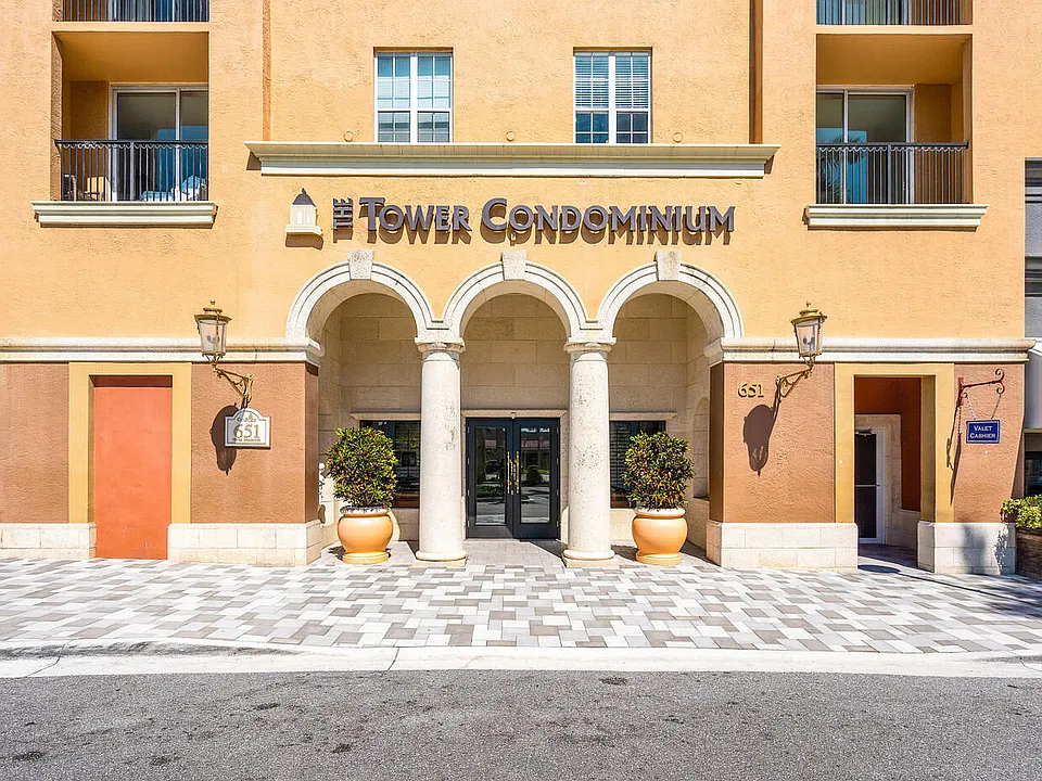 651 Okeechobee Blvd #1104