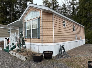 261 Point Sebago Rd #S0276, Casco, ME 04015