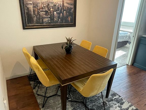 4th image of 1818 S Lakeshore Blvd #1164