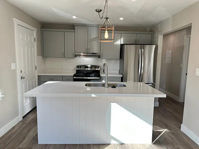 2925 Madison Ave — Photo 19