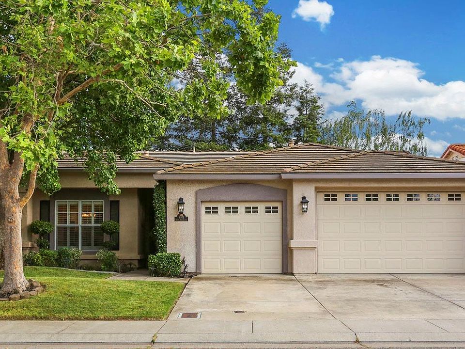 1st image of 9971 River View Cir