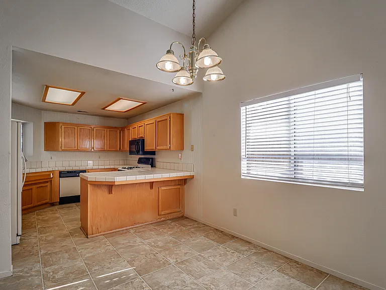 4005 Asino Ave — Photo 7