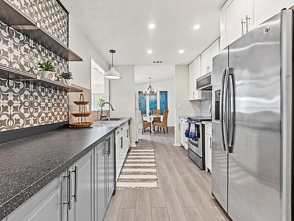 4th image of 1656 SW Ocean Cove Avenue