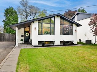 75 Rangoon Rd, Toronto, ON M9C4N8