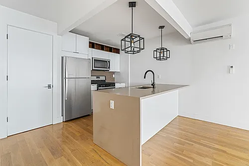 161 Court St #4 Photo 1