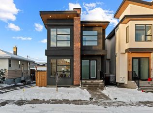 3112 13th Ave SW, Calgary, AB T3C0V2