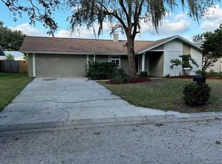 1710 Dove Field Pl, Brandon, FL 33510