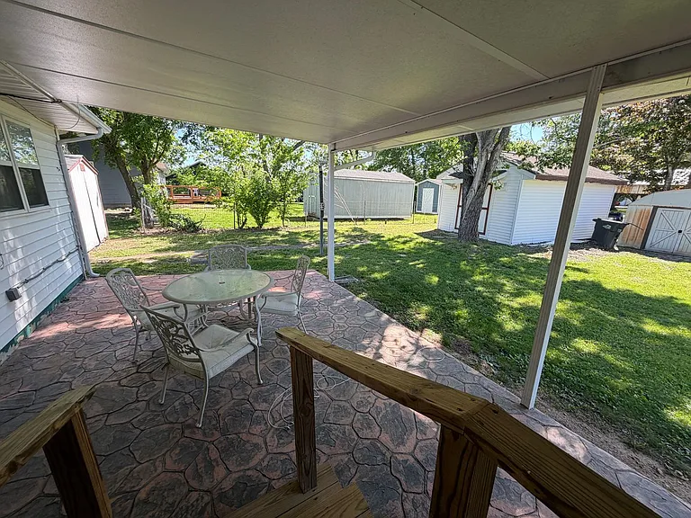 713 Dublin Ln — Photo 33