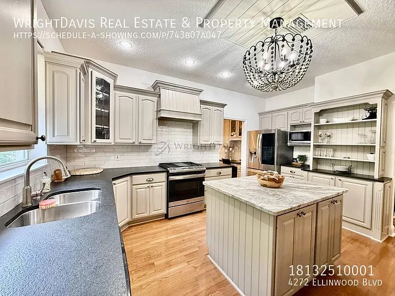 4272 Ellinwood Blvd — Photo 17