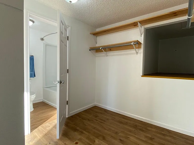 3027 Bridgeport Way W #A — Photo 27