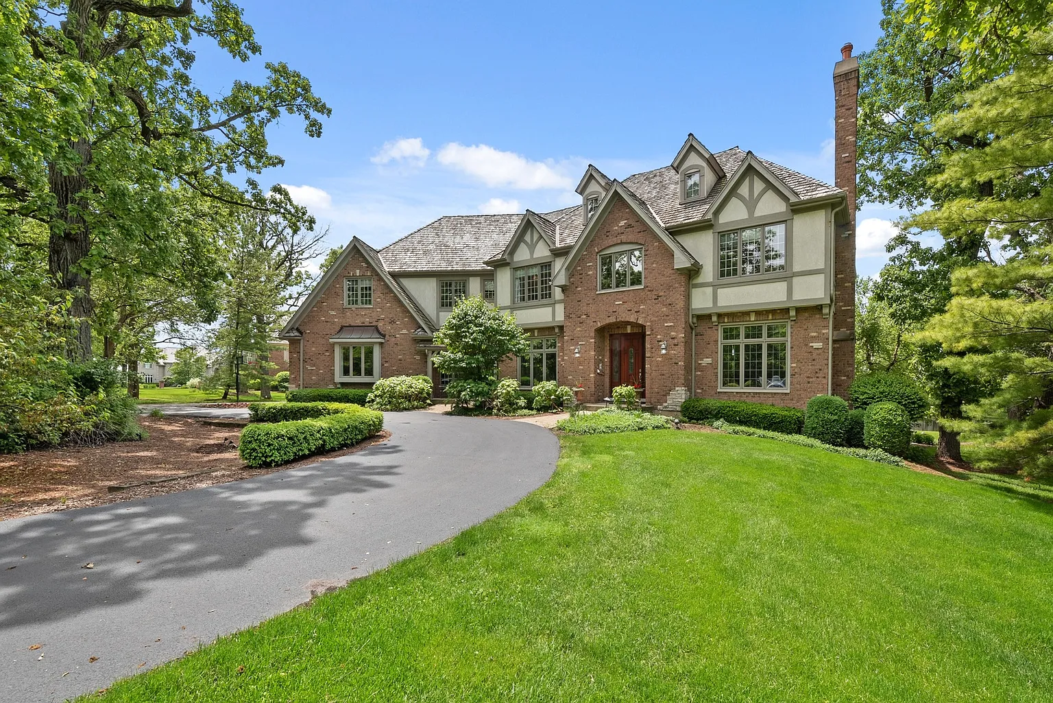 46 Candlewood Dr photo 1