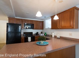 72 River St APT 3, Haverhill, MA 01832