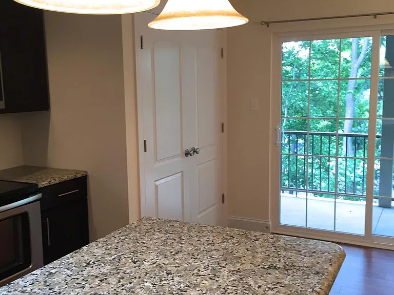 1131 Sunset Rd — Photo 6