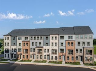 14542 George Carter Way, Chantilly, VA 20151