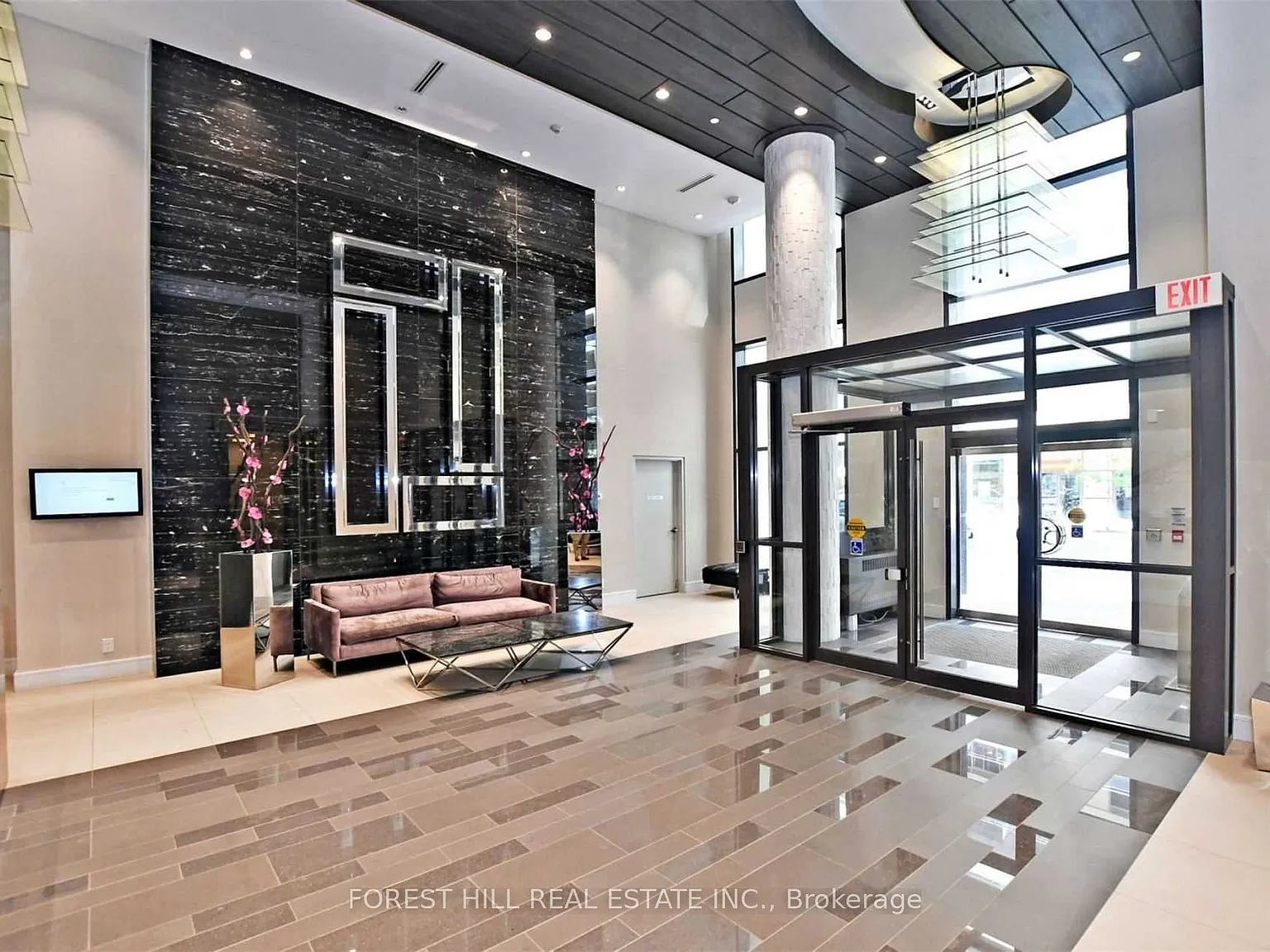 2 bed, $2,700 — Photo 2